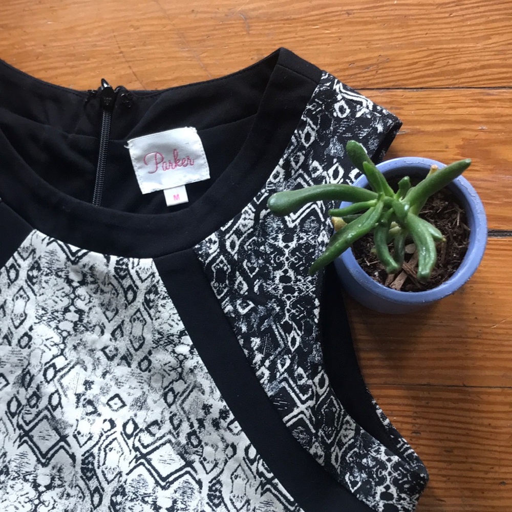 Parker Contour Dress, Black & White Print / M - Picture 3 of 10